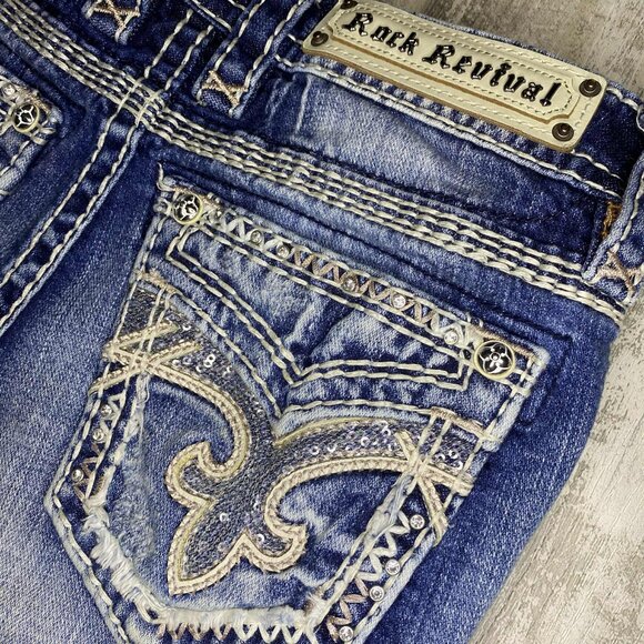 Rock Revival Shorts - Picture 3 of 11